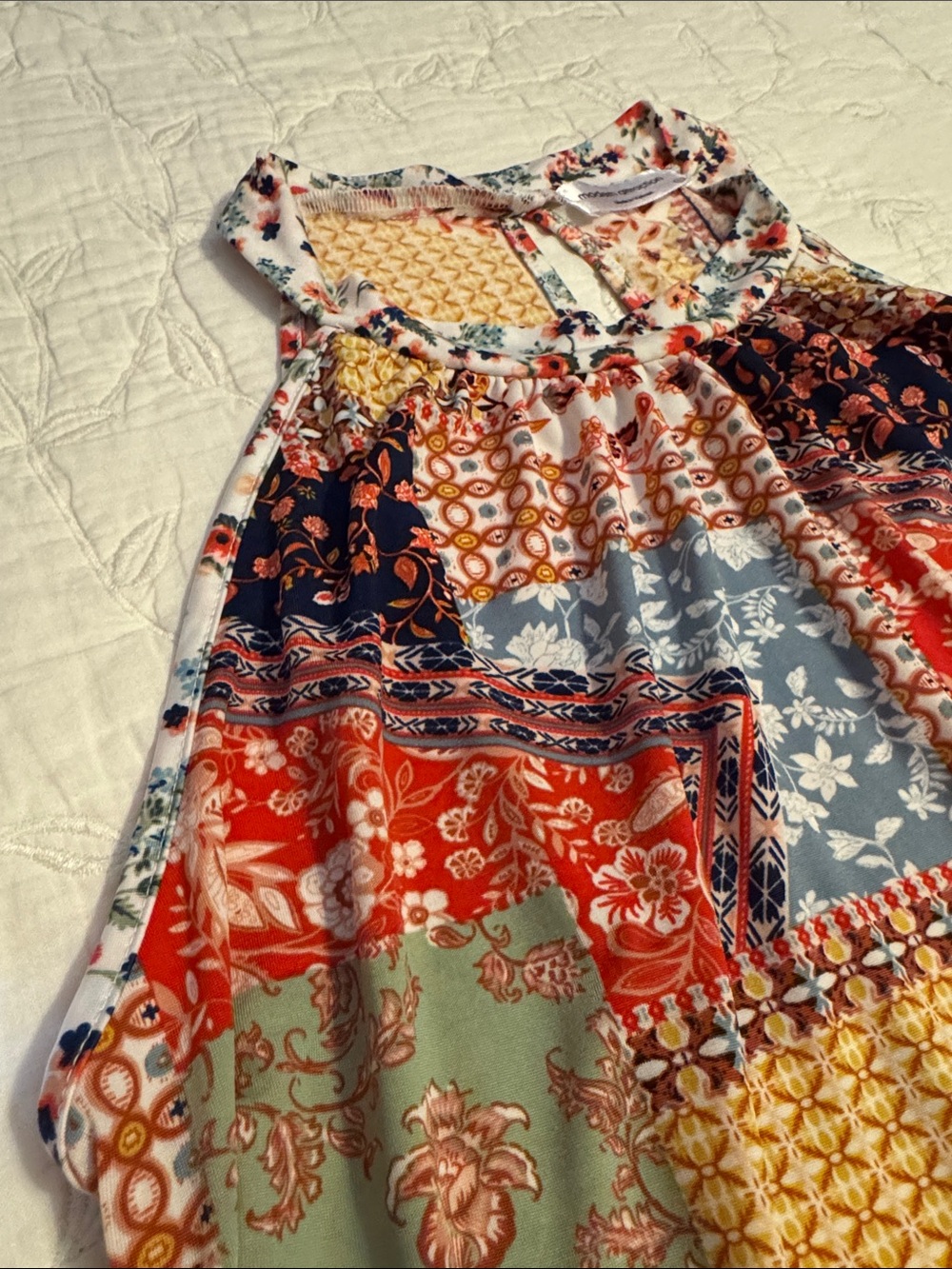 Patchwork Print Halter Tank Top - Multicolor - Picture 2 of 9